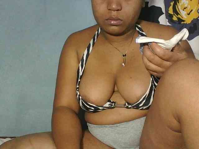 beauty-boobs's live room
