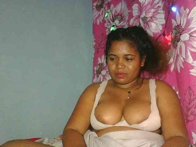 Beauty-Boobs webcam