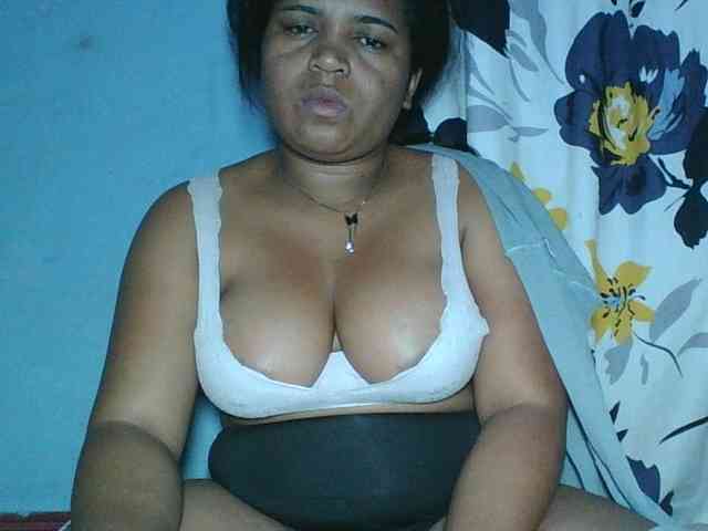 Beauty-Boobs webcam
