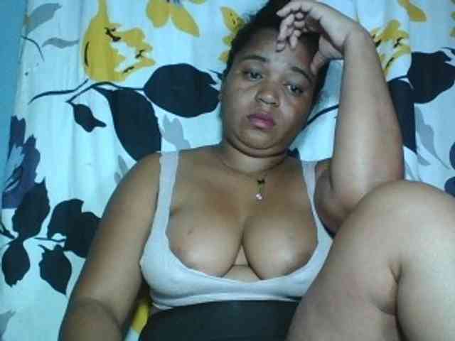 Beauty-Boobs webcam