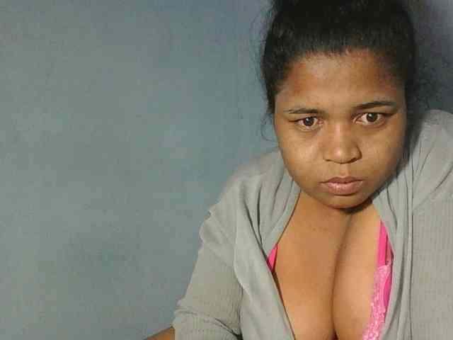 Beauty-Boobs webcam