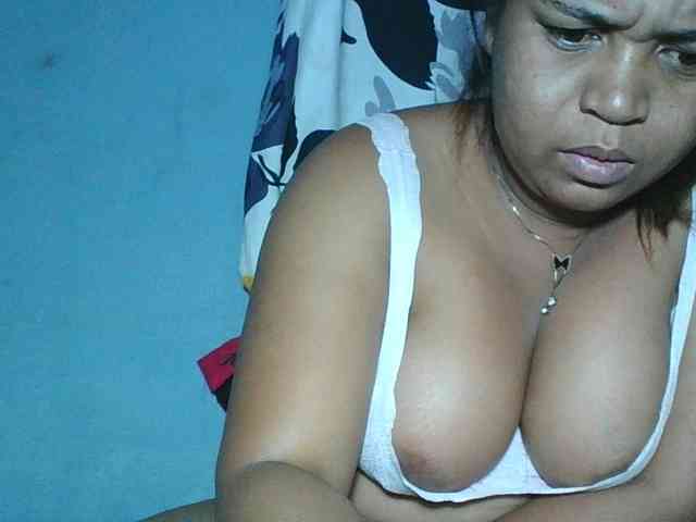 Beauty-Boobs webcam