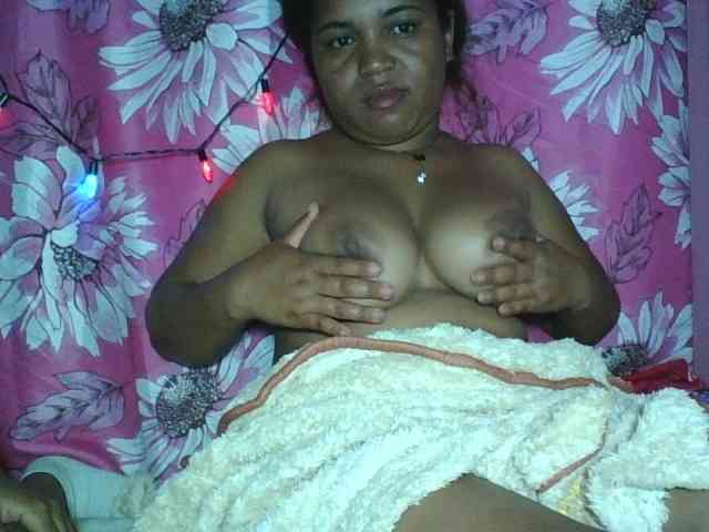 Beauty-Boobs webcam