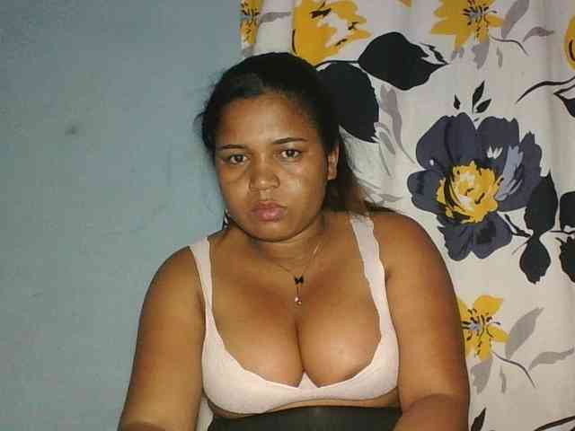 Beauty-Boobs webcam