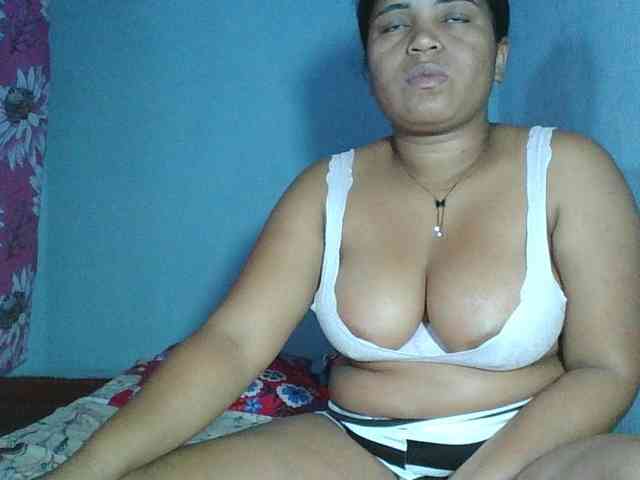 Beauty-Boobs webcam