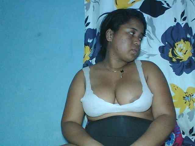 Beauty-Boobs webcam