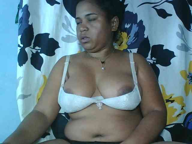 Beauty-Boobs webcam