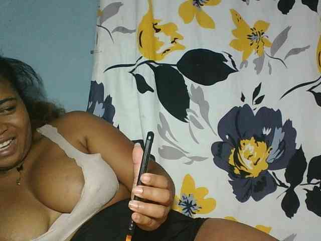 Beauty-Boobs webcam
