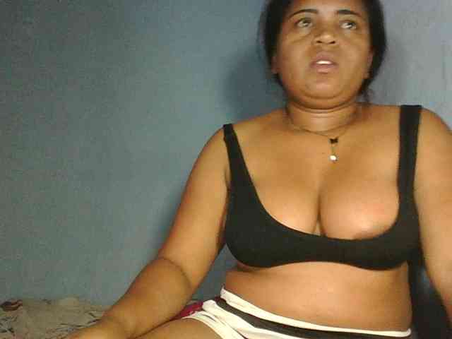 Beauty-Boobs webcam