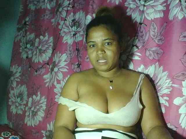 Beauty-Boobs webcam