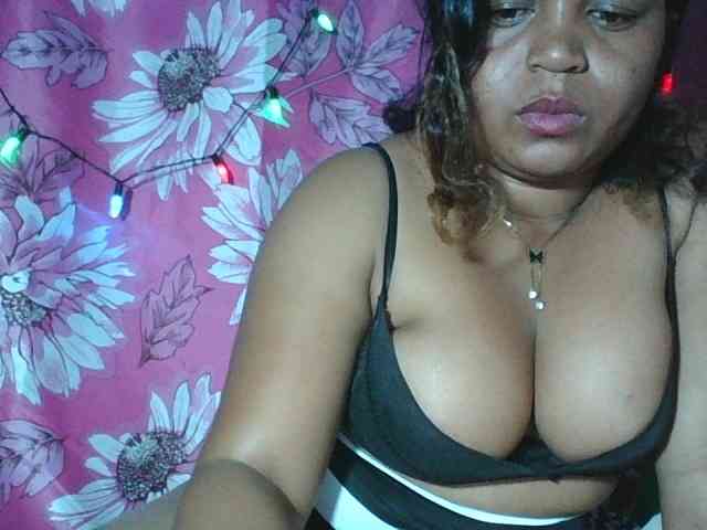 Beauty-Boobs webcam