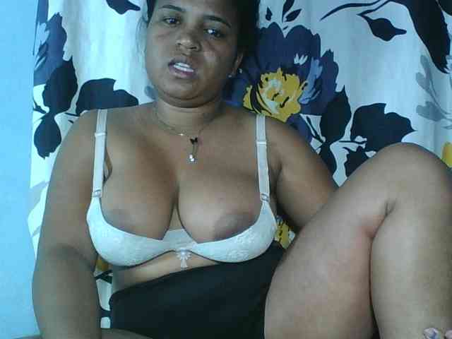 Beauty-Boobs webcam
