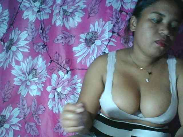 Beauty-Boobs webcam