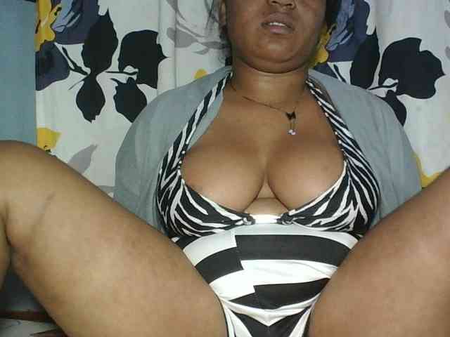 Beauty-Boobs webcam