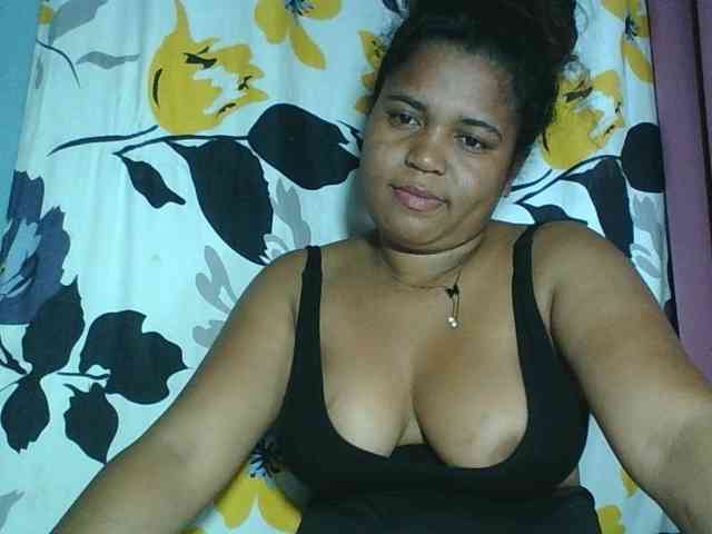 beauty-boobs's live room