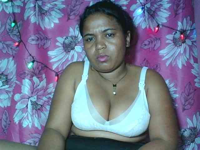 Beauty-Boobs webcam