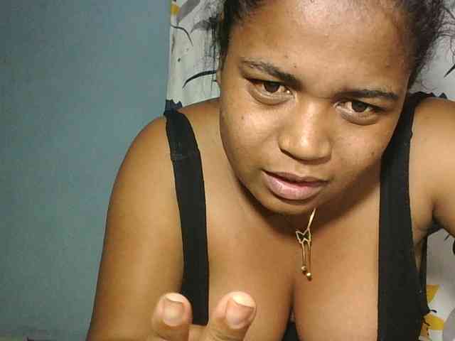 beauty-boobs's live room