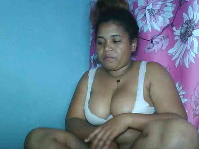 Beauty-Boobs webcam
