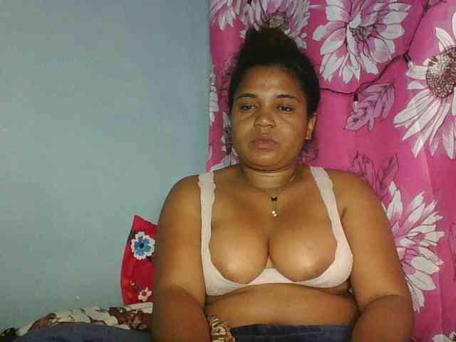 Beauty-Boobs webcam