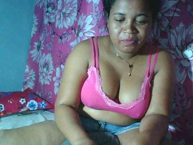 Beauty-Boobs webcam