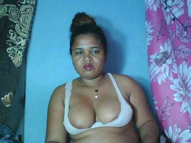Beauty-Boobs webcam