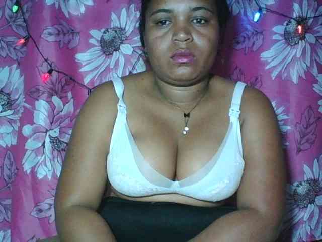 Beauty-Boobs webcam