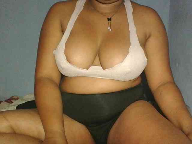 Beauty-Boobs webcam