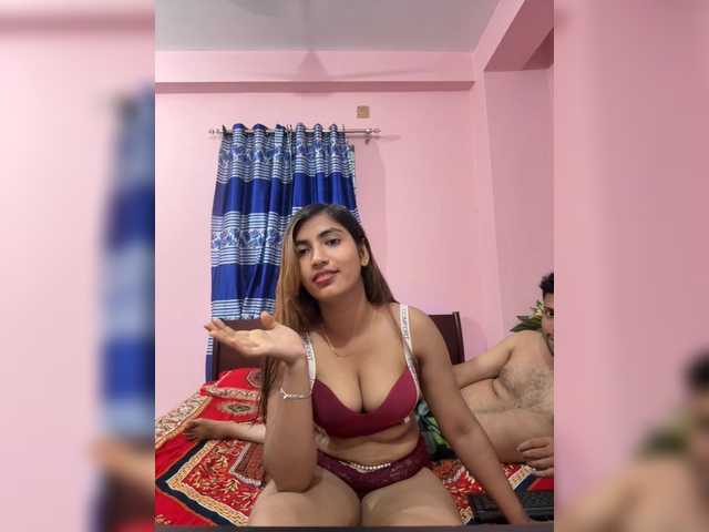 HornyCouple07