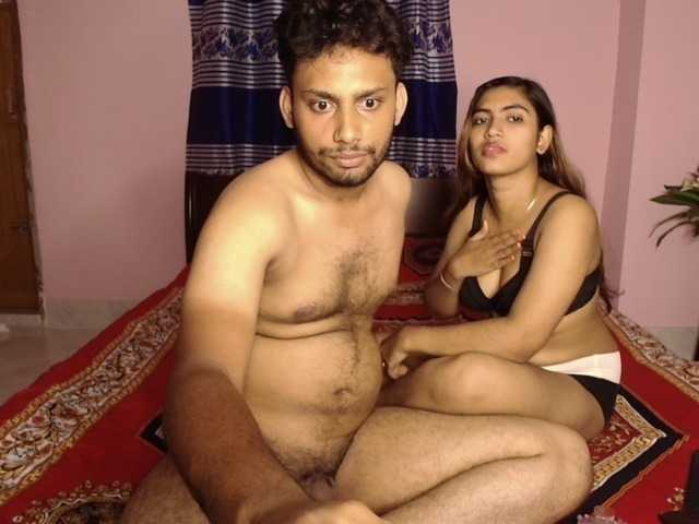 HornyCouple07 live cam