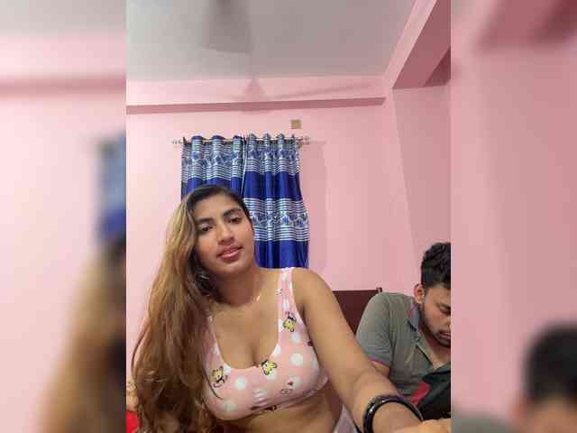 HornyCouple07 webcam