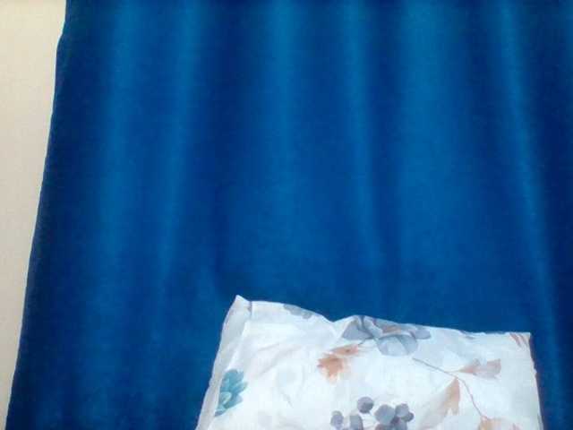 Mona2002 webcam