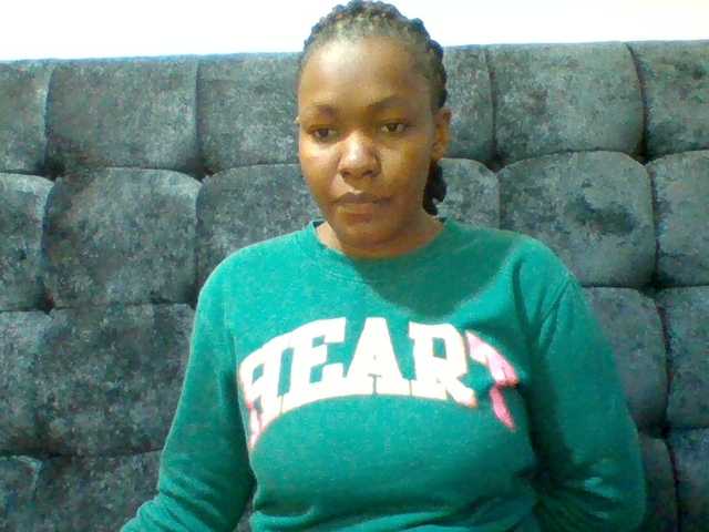 Mona2002