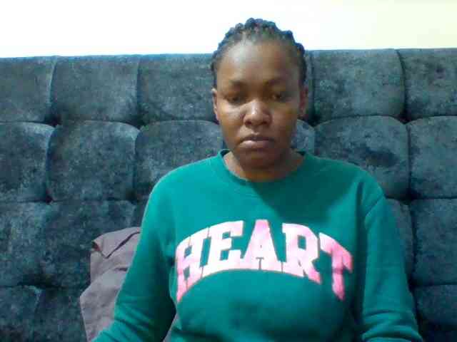 Mona2002 webcam