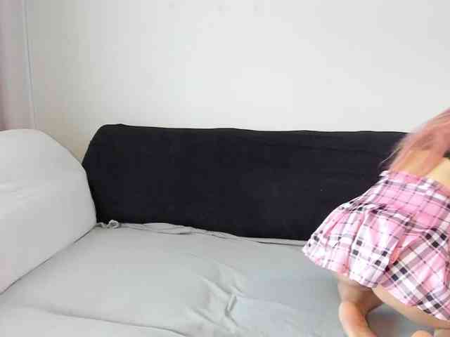 Model: luizacalifornia1