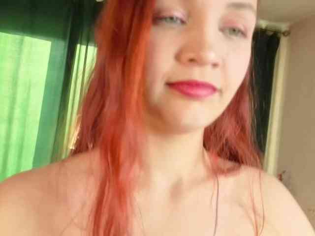 AnnyYammy webcam