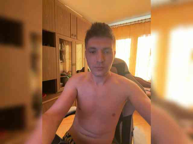Mishka-410 Sex Cam Show