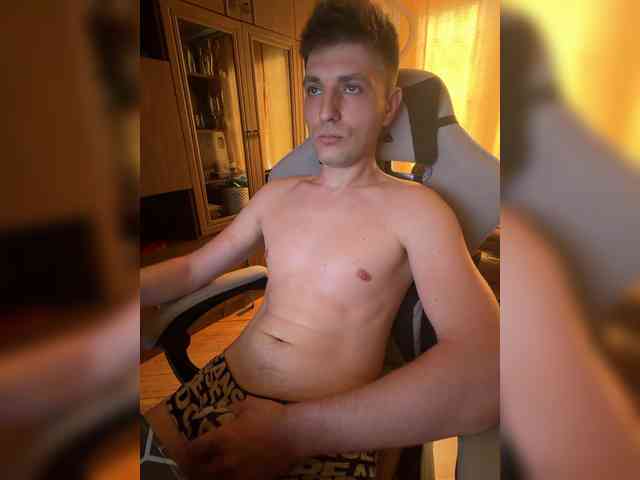 Mishka-410 Sex Cam Show