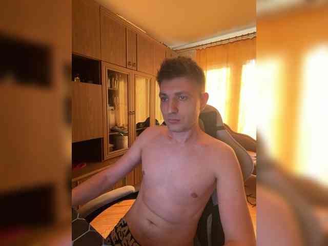 Mishka-410 Sex Cam Show