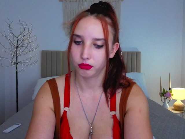 Little-tits live cam on BongaCams