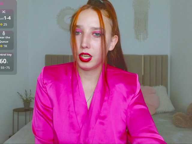 Little-tits live cam on BongaCams