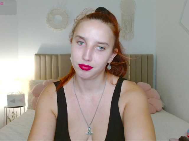 Little-tits live cam on BongaCams