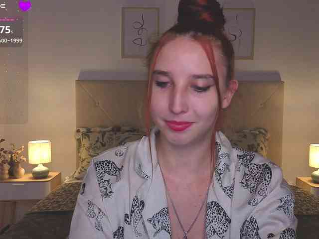 Little-tits Live Webcam on BongaCams
