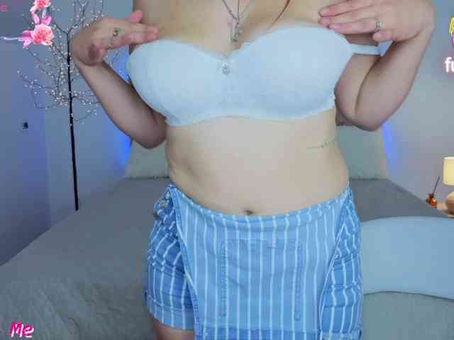 Little-tits webcam