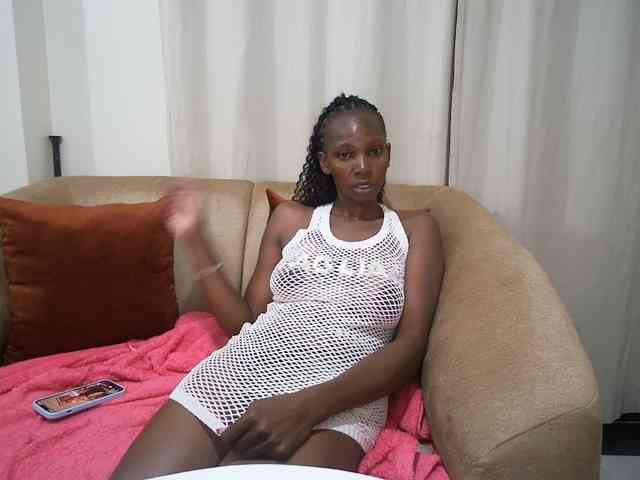 Queen-mom webcam