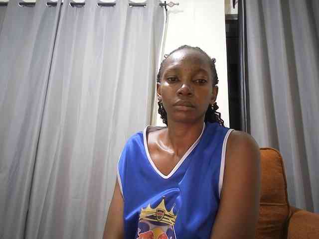 Queen-mom webcam