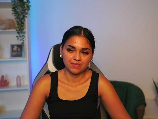 NissaKate live webcam show