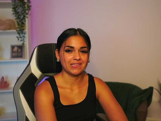 NissaKate live webcam show