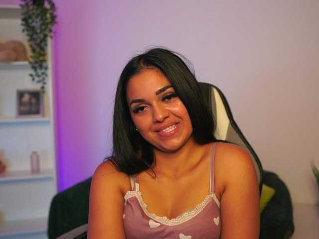 NissaKate live webcam show