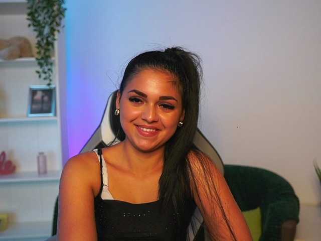 NissaKate live webcam show