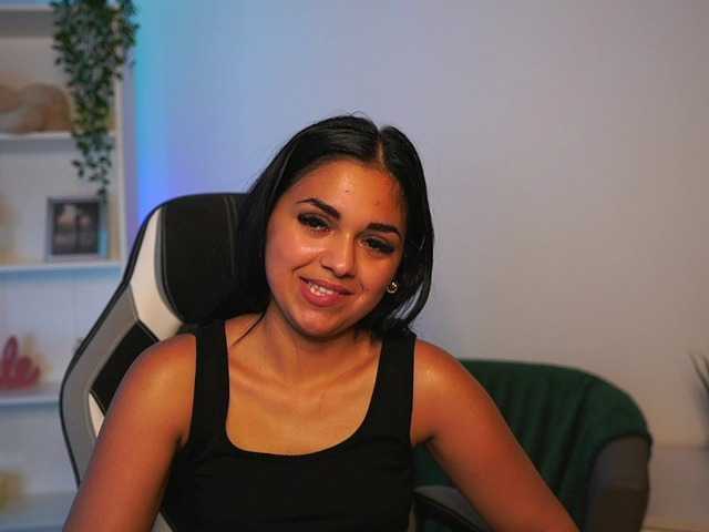 NissaKate live webcam show